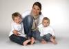 Claudia Klothmann mit Söhnen